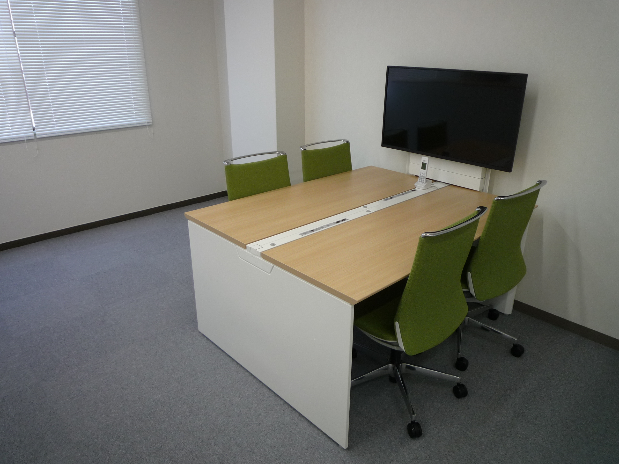 目的別レンタルルーム 南側